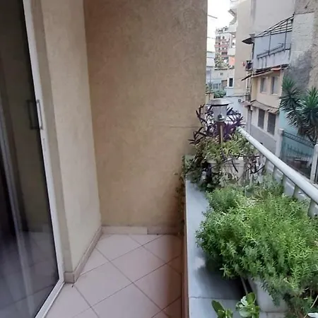 拜利斯酒店 酒店 地拉那